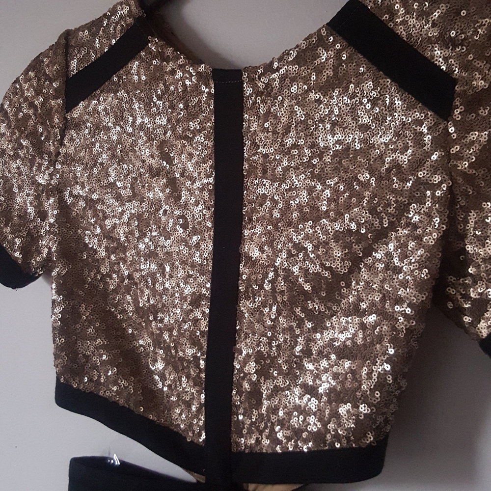 MissGuided Black + Gold Sequin Dress - Picture 3 of 6